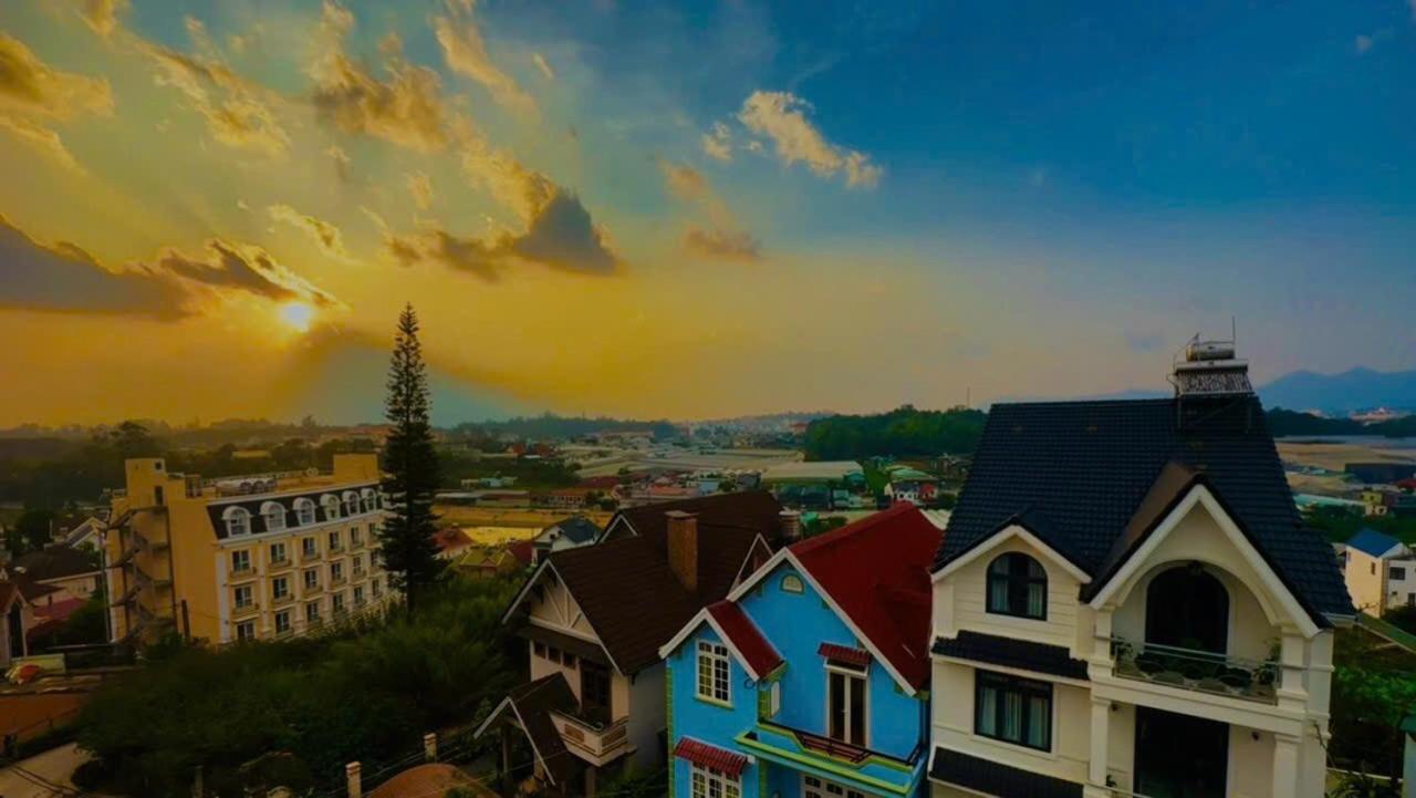 Monaco Hotel Khu Chi Lang Bagian luar foto
